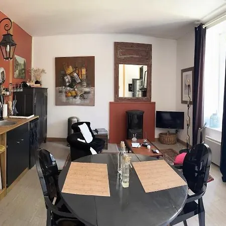 Cottage-saint Laurent Sur Sevre Holiday home
