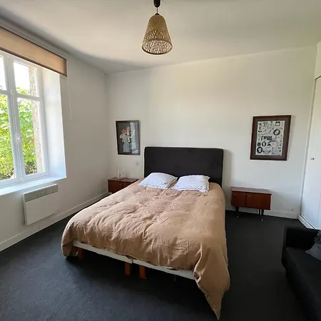 Cottage-saint Laurent Sur Sevre *