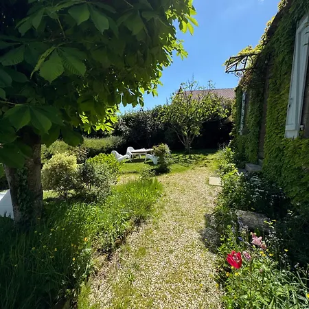 Cottage-saint Laurent Sur Sevre Vakantiehuis *