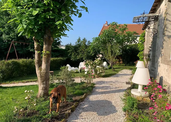 Cottage-saint Laurent Sur Sevre 度假居 *