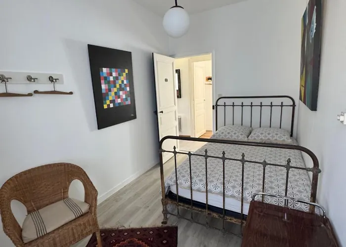 Cottage-saint Laurent Sur Sevre * 塞夫勒河畔圣洛朗